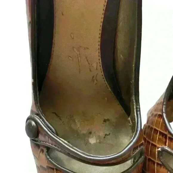 Franco Sarto Brown Crocodile Leather Pumps Size 7 1/2 Pointed Toe MaryJane Heels - Picture 4 of 8
